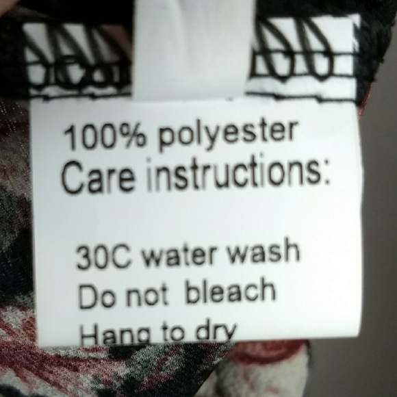 Floral top size XXL - Picture 8 of 8